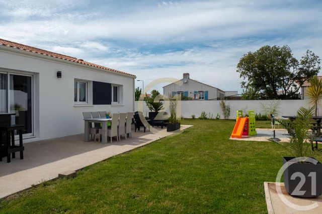 maison à vendre - 5 pièces - 99.61 m2 - VAIRE - 85 - PAYS-DE-LOIRE - Century 21 Bleu Marine maison à vendre - 5 pièces - 99.61 m2 - VAIRE - 85 - PAYS-DE-LOIRE - Century 21 Bleu Marine
