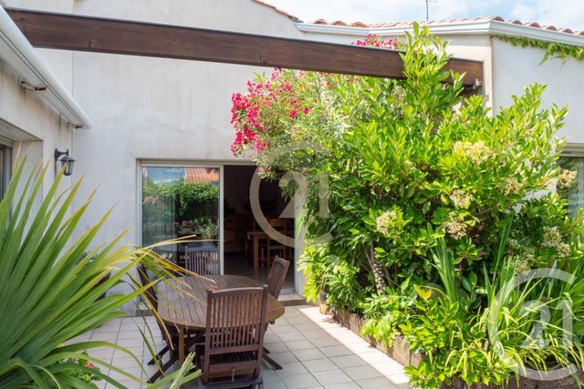 maison à vendre - 5 pièces - 134.36 m2 - OLONNE SUR MER - 85 - PAYS-DE-LOIRE - Century 21 Bleu Marine maison à vendre - 5 pièces - 134.36 m2 - OLONNE SUR MER - 85 - PAYS-DE-LOIRE - Century 21 Bleu Marine