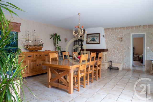 maison à vendre - 5 pièces - 134.36 m2 - OLONNE SUR MER - 85 - PAYS-DE-LOIRE - Century 21 Bleu Marine maison à vendre - 5 pièces - 134.36 m2 - OLONNE SUR MER - 85 - PAYS-DE-LOIRE - Century 21 Bleu Marine