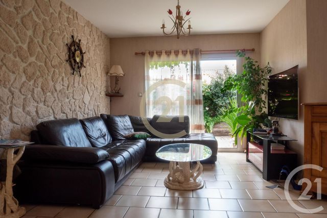 maison à vendre - 5 pièces - 134.36 m2 - OLONNE SUR MER - 85 - PAYS-DE-LOIRE - Century 21 Bleu Marine maison à vendre - 5 pièces - 134.36 m2 - OLONNE SUR MER - 85 - PAYS-DE-LOIRE - Century 21 Bleu Marine