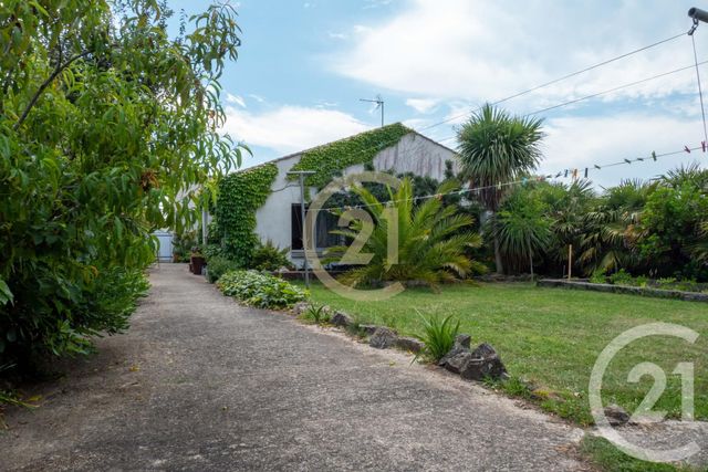 maison à vendre - 5 pièces - 134.36 m2 - OLONNE SUR MER - 85 - PAYS-DE-LOIRE - Century 21 Bleu Marine maison à vendre - 5 pièces - 134.36 m2 - OLONNE SUR MER - 85 - PAYS-DE-LOIRE - Century 21 Bleu Marine