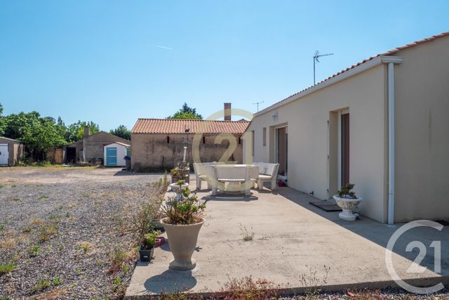 Afficher la photo en grand maison à vendre - 3 pièces - 78.65 m2 - CHATEAU D OLONNE - 85 - PAYS-DE-LOIRE - Century 21 Bleu Marine