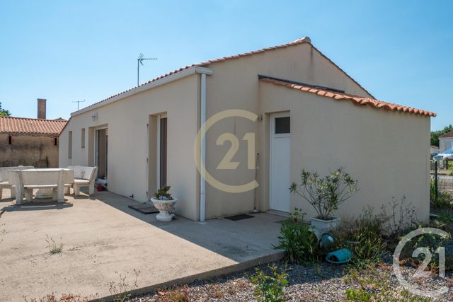 Afficher la photo en grand maison à vendre - 3 pièces - 78.65 m2 - CHATEAU D OLONNE - 85 - PAYS-DE-LOIRE - Century 21 Bleu Marine