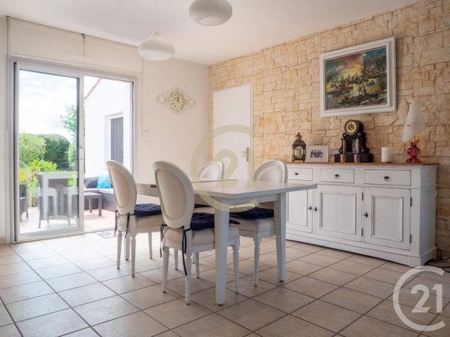 Afficher la photo en grand maison à vendre - 6 pièces - 164.54 m2 - L ILE D OLONNE - 85 - PAYS-DE-LOIRE - Century 21 Bleu Marine