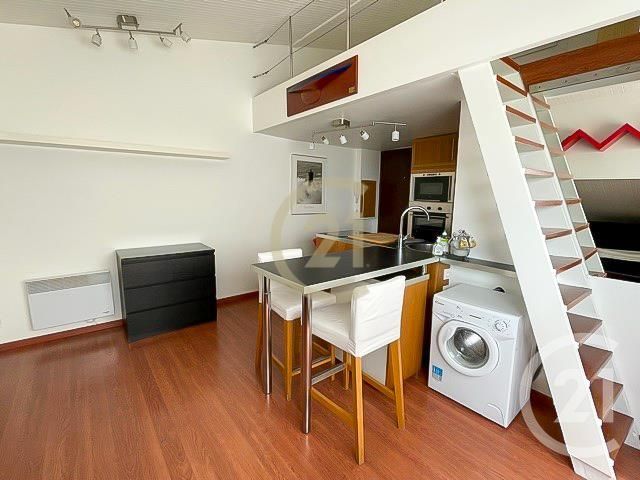 Afficher la photo en grand Studio à vendre - 1 pièce - 18.55 m2 - LES SABLES D OLONNE - 85 - PAYS-DE-LOIRE - Century 21 Bleu Marine