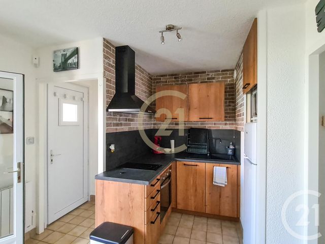 Afficher la photo en grand Appartement F2 à vendre - 2 pièces - 40.29 m2 - LES SABLES D OLONNE - 85 - PAYS-DE-LOIRE - Century 21 Bleu Marine