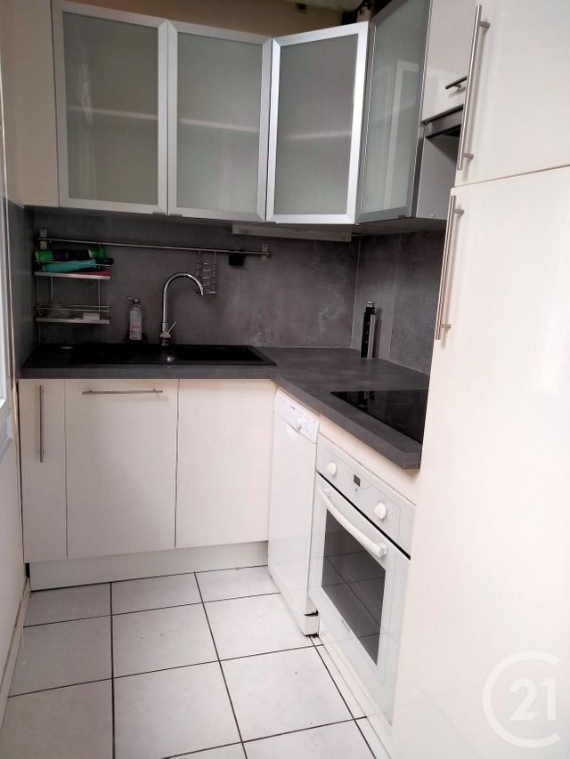 Afficher la photo en grand Appartement à vendre - 2 pièces - 43.22 m2 - LES SABLES D OLONNE - 85 - PAYS-DE-LOIRE - Century 21 Bleu Marine