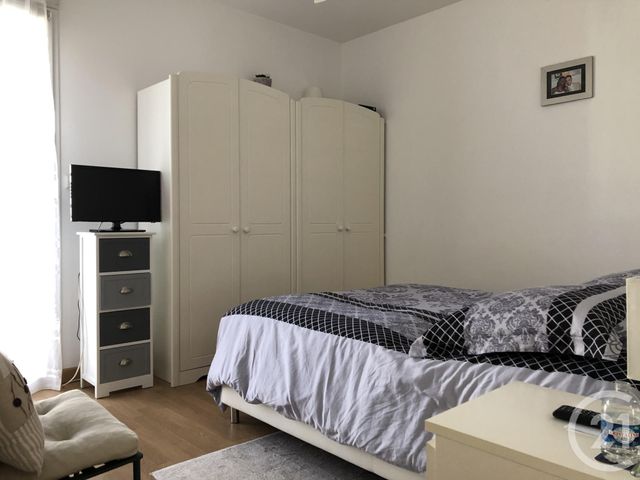 Afficher la photo en grand Appartement T3 à vendre - 3 pièces - 57.0 m2 - LES SABLES D OLONNE - 85 - PAYS-DE-LOIRE - Century 21 Bleu Marine