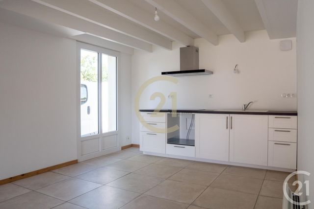 Afficher la photo en grand maison à vendre - 5 pièces - 93.72 m2 - CHATEAU D OLONNE - 85 - PAYS-DE-LOIRE - Century 21 Bleu Marine