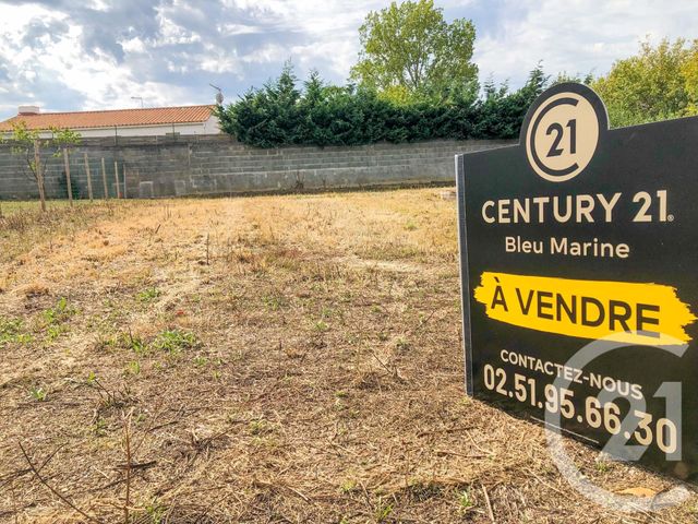 terrain à vendre - 687.0 m2 - OLONNE SUR MER - 85 - PAYS-DE-LOIRE - Century 21 Bleu Marine